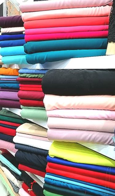 اجناس داخل مغازه