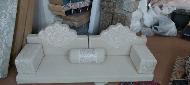 تولیدی پشتی خلیجی و مبل سنتی نجفی