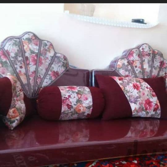 تولیدی پشتی خلیجی و مبل سنتی نجفی