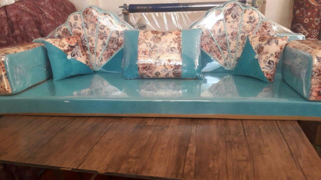 تولیدی پشتی خلیجی و مبل سنتی نجفی