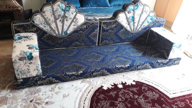 تولیدی پشتی خلیجی و مبل سنتی نجفی