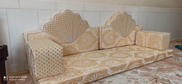 تولیدی پشتی خلیجی و مبل سنتی نجفی