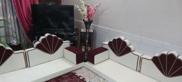 تولیدی پشتی خلیجی و مبل سنتی نجفی