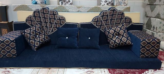 تولیدی پشتی خلیجی و مبل سنتی نجفی