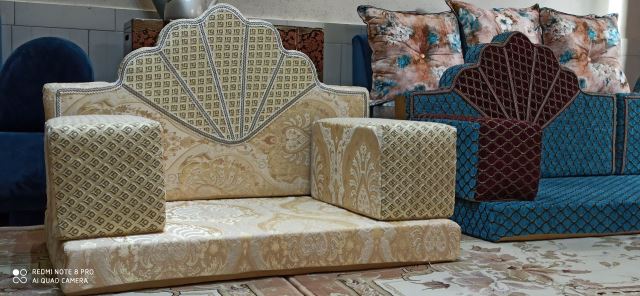 تولیدی پشتی خلیجی و مبل سنتی نجفی