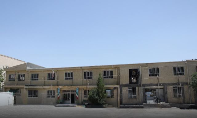 آقای مهدی ابراهیمی با 22 سال سابقه در اجرای سازه های سبک فولادی در مشهد