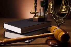 وکیل پایه یک دادگستری