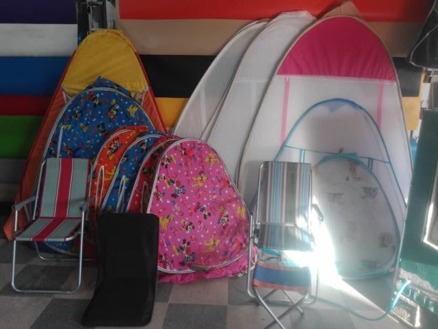 مرکز پخش انواع چادرهای برزنت و مشمع 