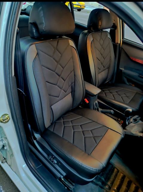 روکش صندلی خودرو چرم و پارچه