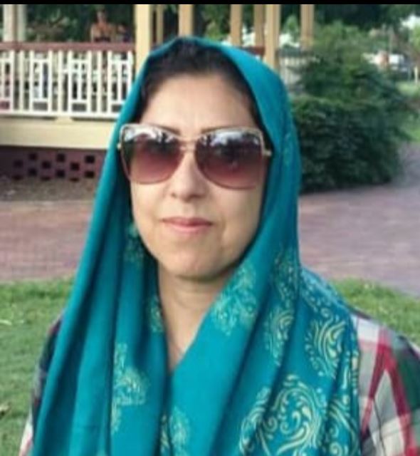 نسترن علوی