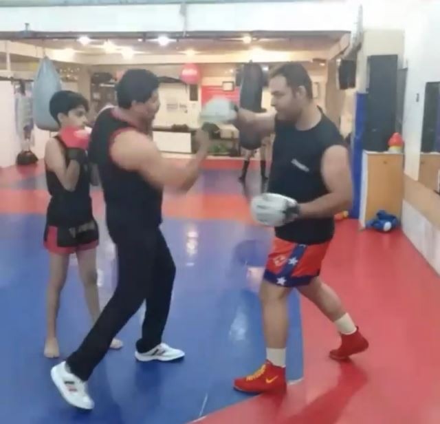 اموزش طرز صحیح انجام تمرین