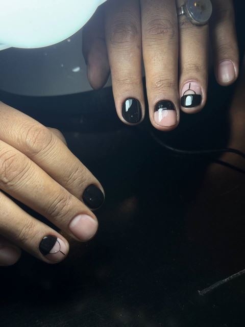 کاشت ناخن و ژلیش