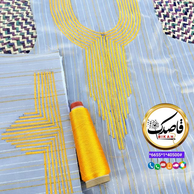 یقه گلدوزی شده