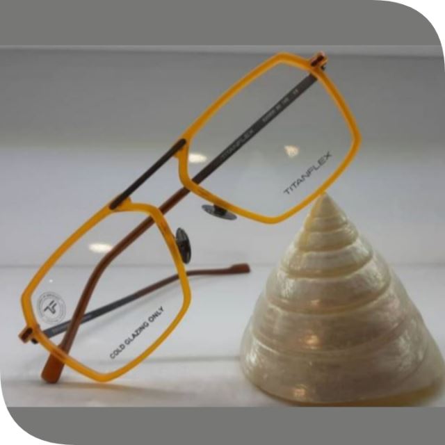 عینک طبی برند اشنباخ آلمان , لاین , تیتان فلکس