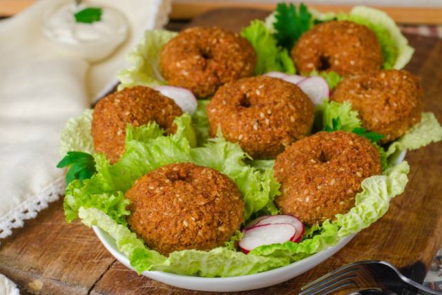 فلافل آبادان اصل در اصفهان