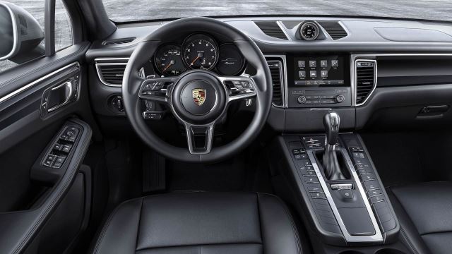 تعمیر امپلی فایر پورشه