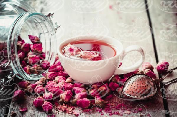 فروش غنچه گل محمدی و گلاب در کرمان