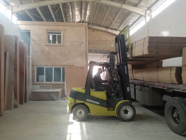 لیفتراک اجاره ای