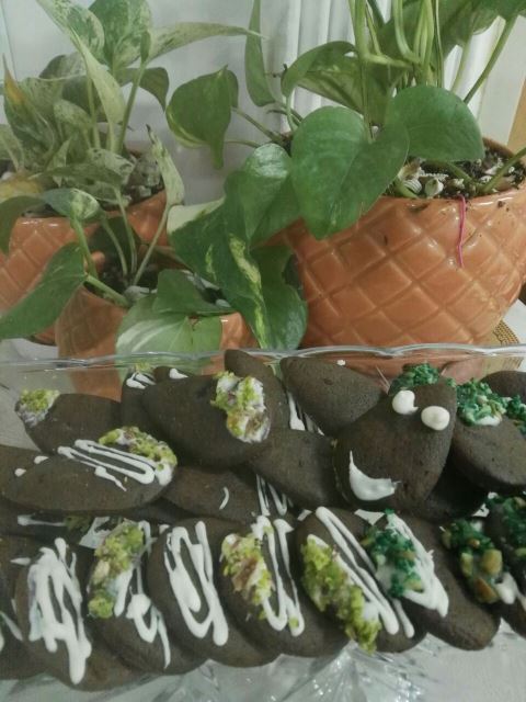 شیرینی شکلاتی 