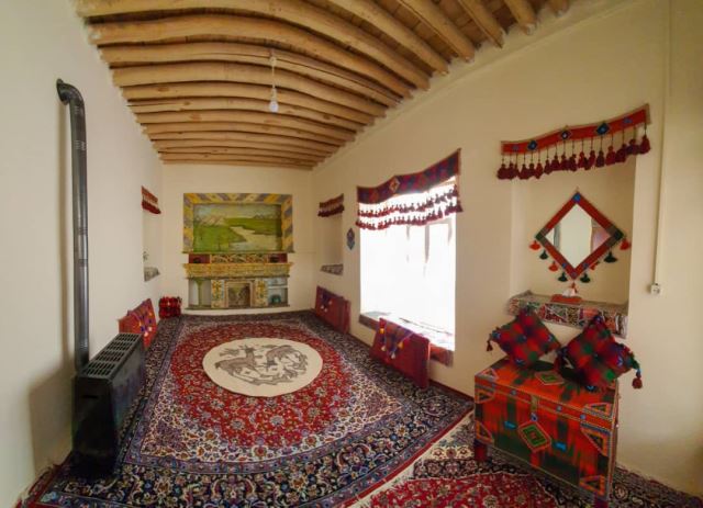 بوم گردی کرند 2