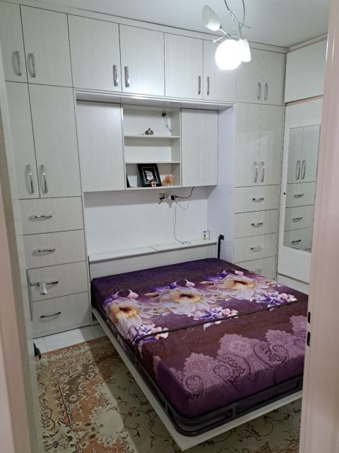 تخت کم جا یک نفره و دو نفره