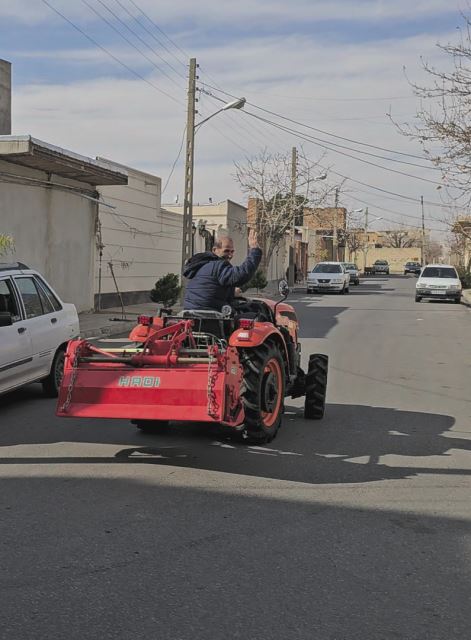 تراکتور باغی