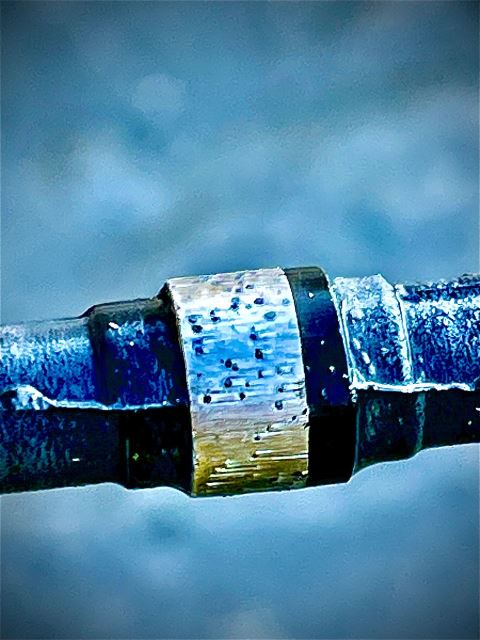 نمای نزدیک سیم برش