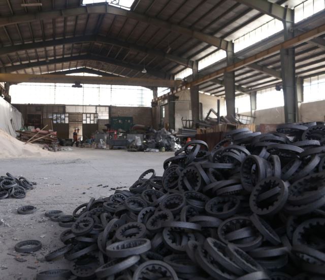 ریخته گری قطعات مربوط به خودرو سازی