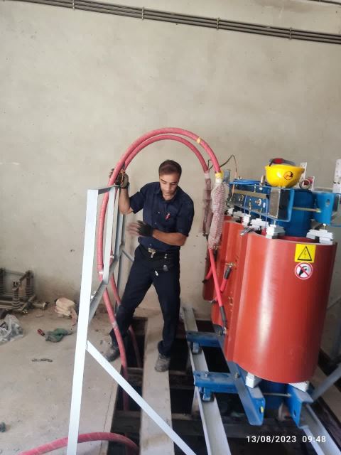 خدمات فنی و مهندسی برق قدرت (پست 20 کیلو ولت)