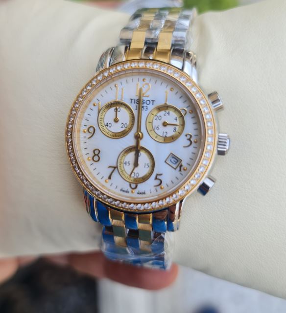 تیسوت زنانه کورنوگراف موتور اصل های کپی 