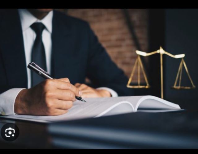 نظارت بر قراردادها