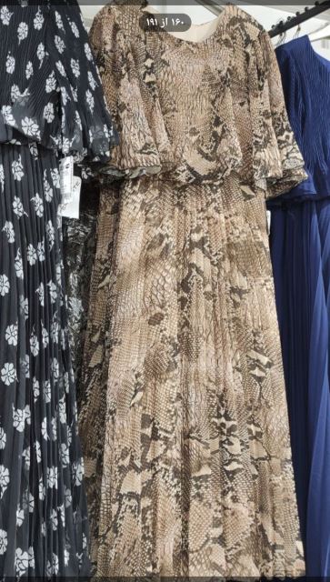 فروشگاه لباس تک نور