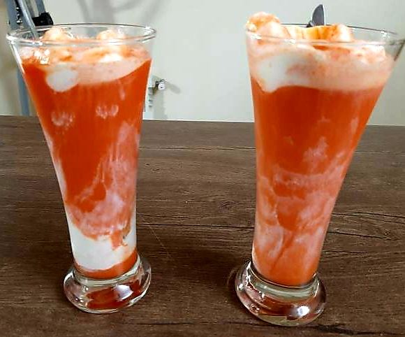 بستنی فروشی باران