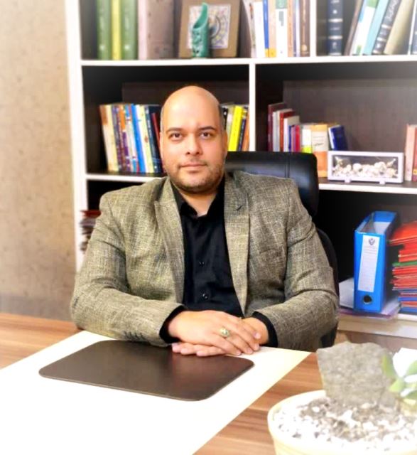 بهترین وکیل مشهد ؛ مجتبی عطایی وکیل پایه یک دادگستری