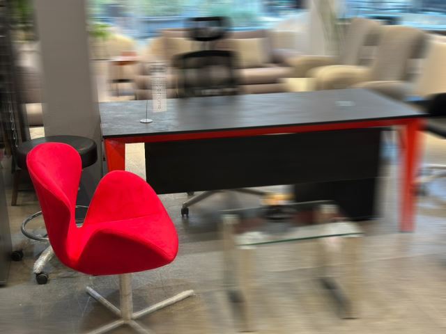 صندلی مدیریت ارونـد