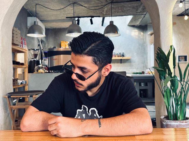 کارشناس خدمات