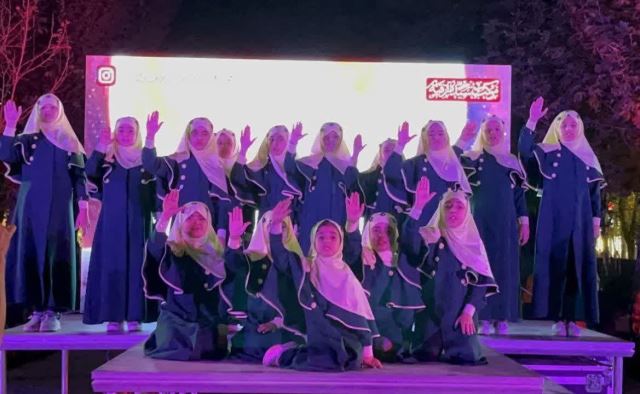 فانوس طلایی