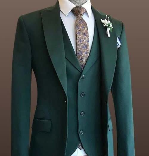 مرکز خرید کت و شلوار در اصفهان