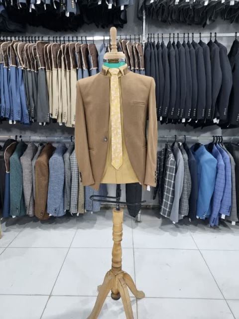 مرکز خرید کت و شلوار در اصفهان