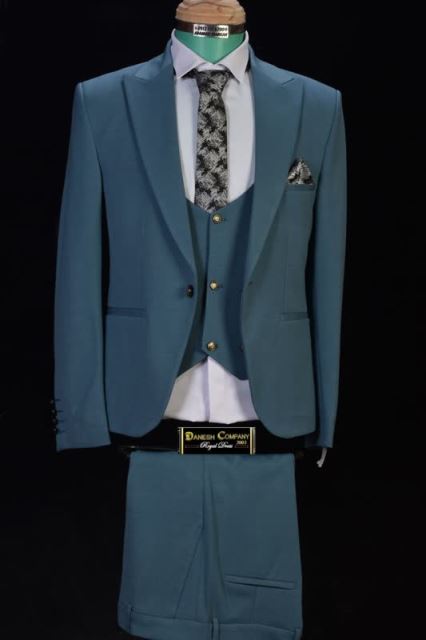 مرکز خرید کت و شلوار در اصفهان