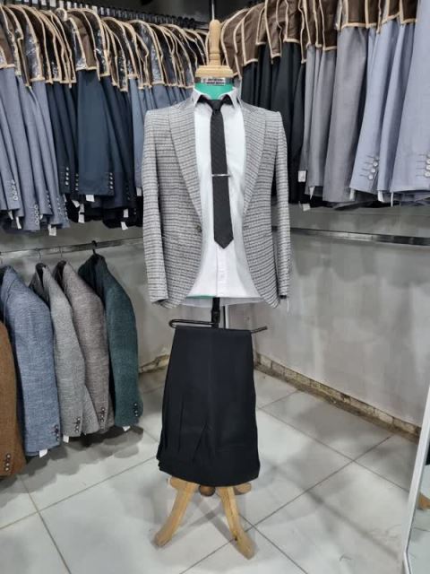 مرکز خرید کت و شلوار در اصفهان