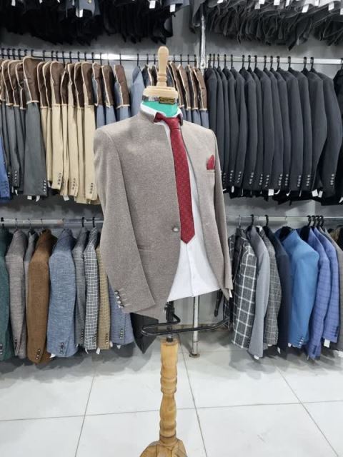 مرکز خرید کت و شلوار در اصفهان