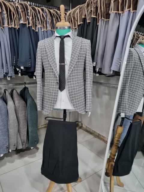 مرکز خرید کت و شلوار در اصفهان