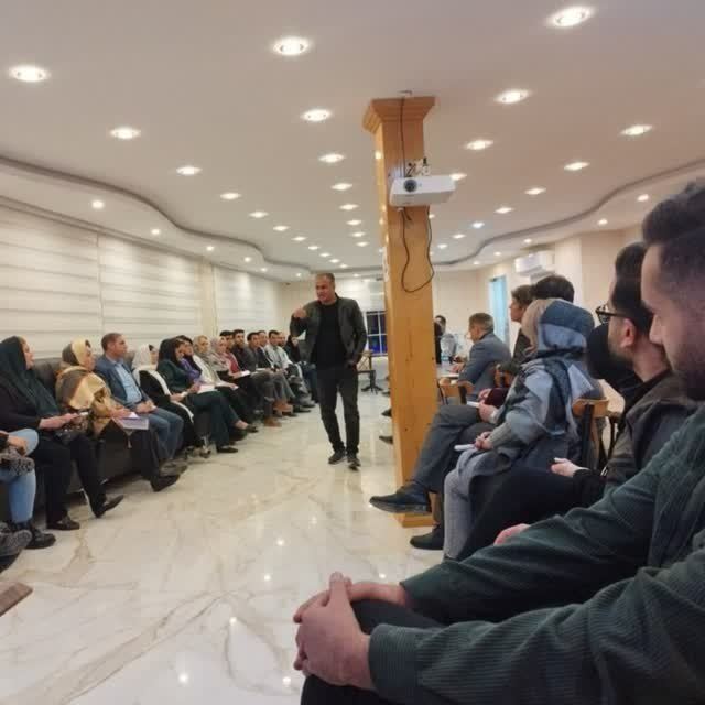 جلسه ی کافه مرسانا