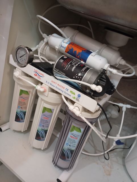 نصب دستگاه تصفیه اب سی سی کا