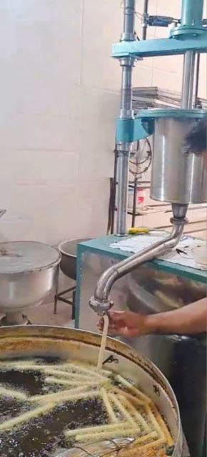 تولید دستگاه بامیه