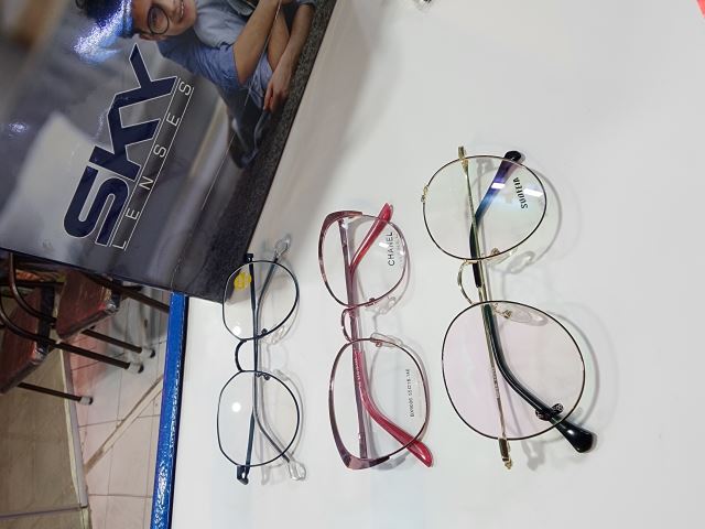 عینک طبی مردانه/زنانه