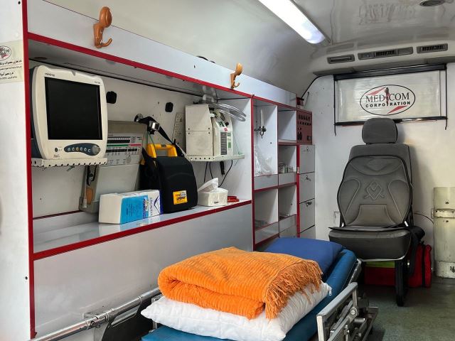 آمبولانس درب منزل در سعادت اباد