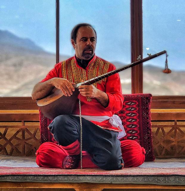 آموزشگاه موسیقی دلنوازان اسفراین 