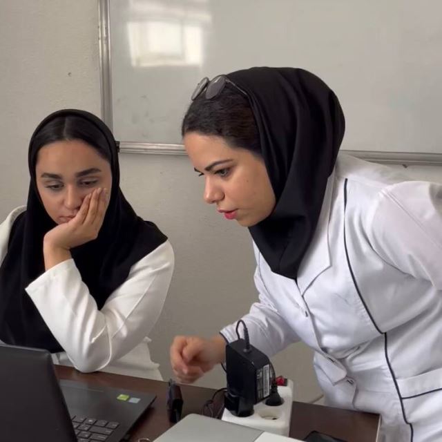 تمرین و تکرار دانش پژوهان به صورت انفرادی تا زمان تسلط کامل بر سر فصل های استانداردمهارتی جهانی